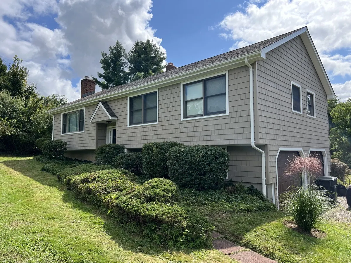 Cedar Shake Siding project in Southbury, CT by Martin's Aluminum