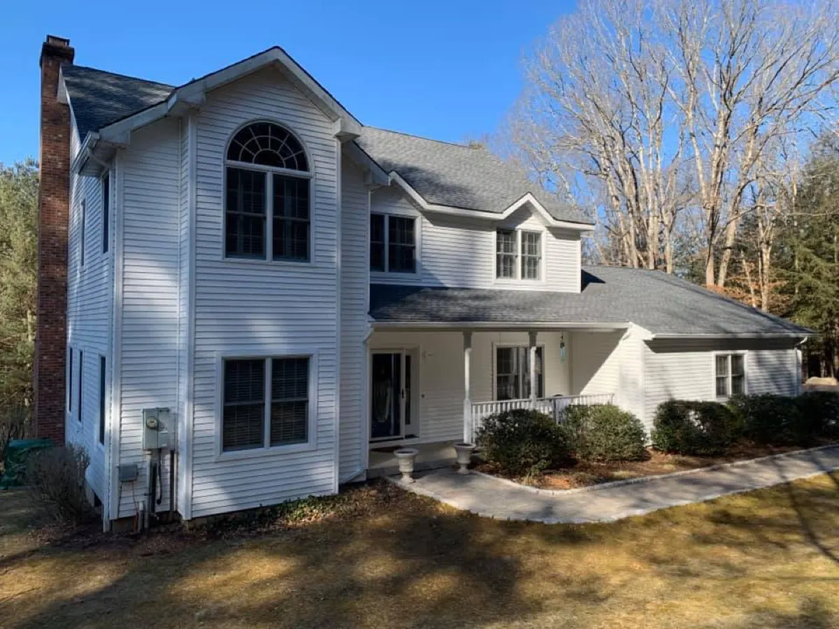 Vinyl Siding project in Southbury, CT by Martin's Aluminum